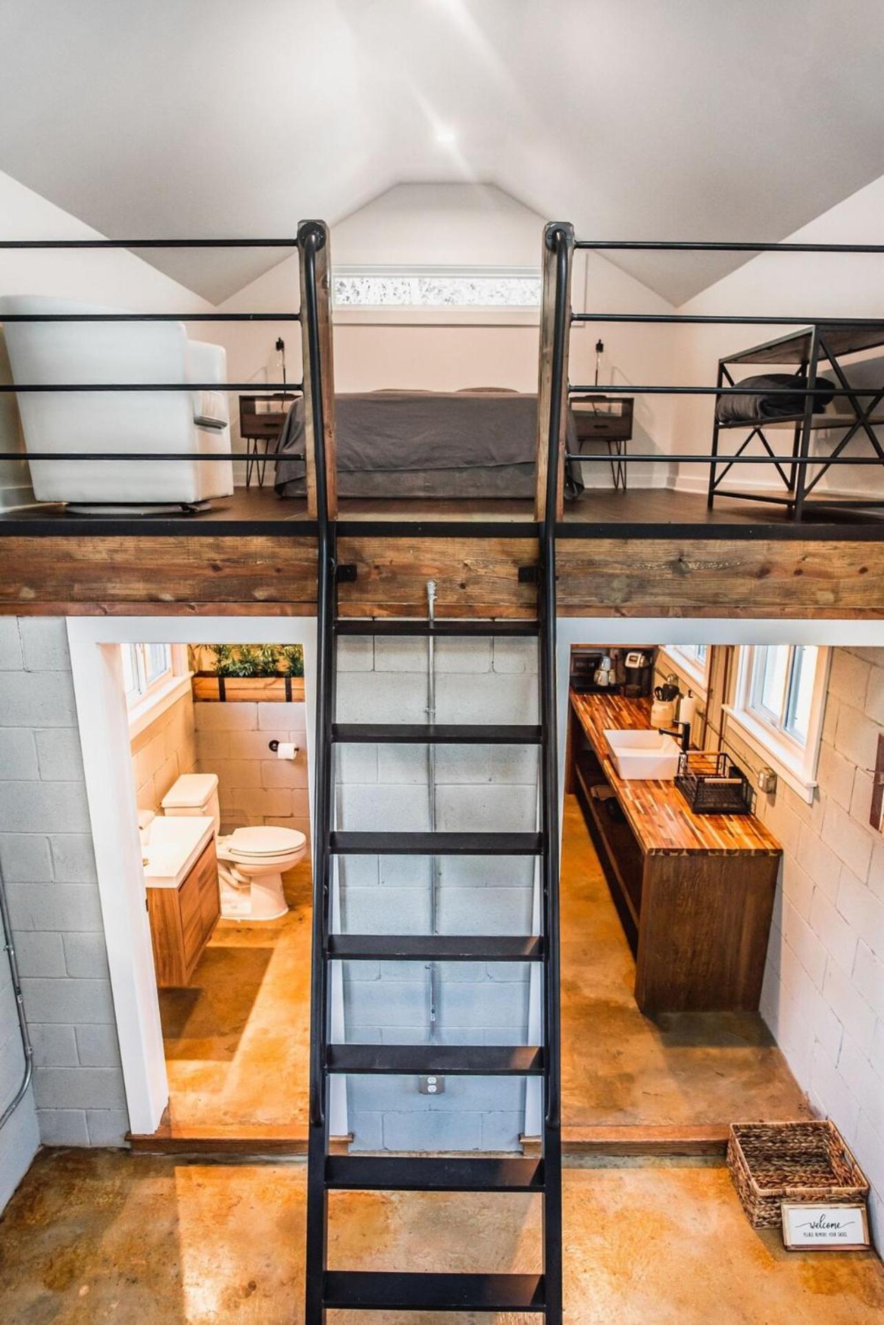 Olde Village Loft - Unique Park Circle Experience Норт Чарлстън Екстериор снимка