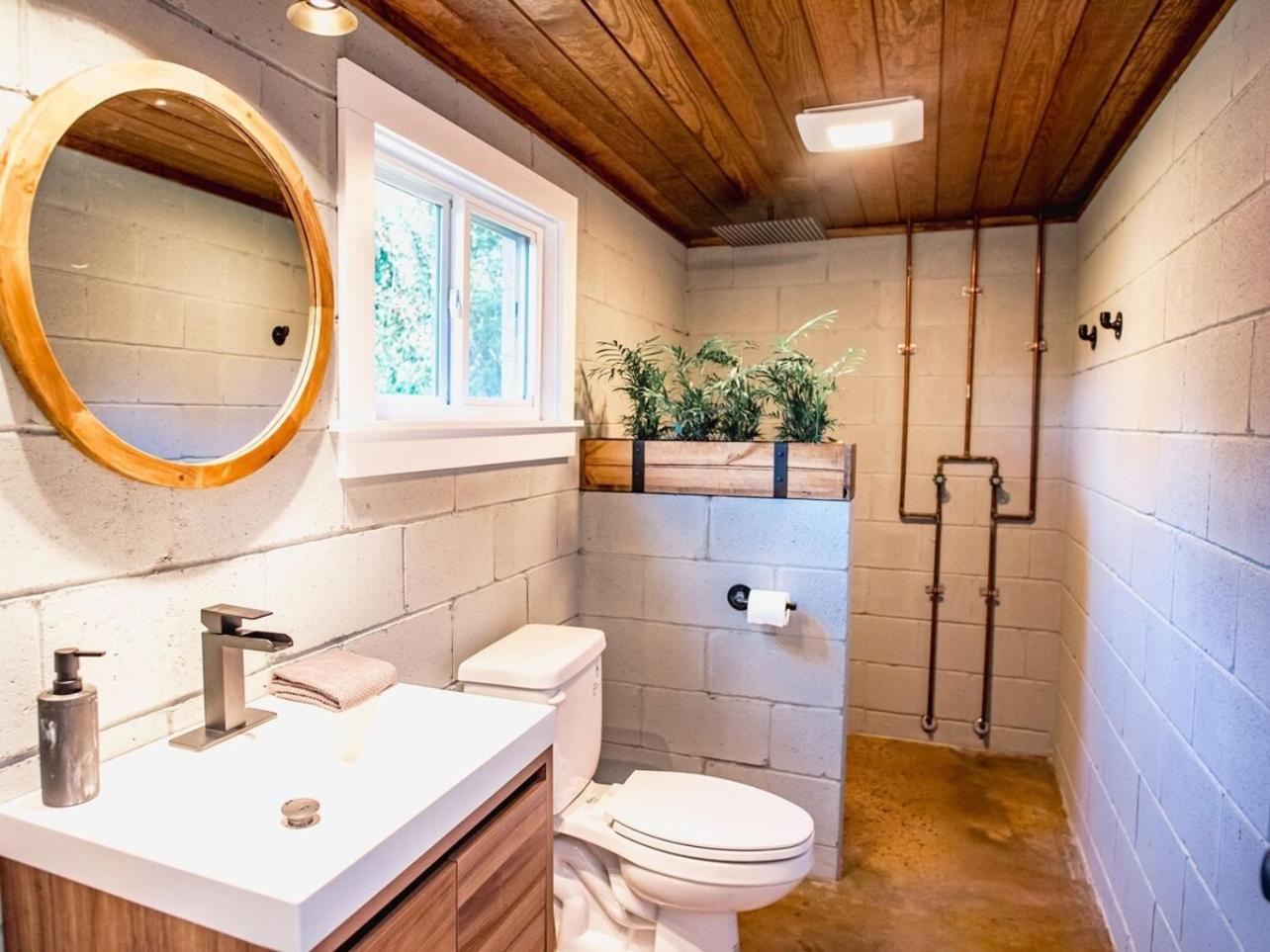Olde Village Loft - Unique Park Circle Experience Норт Чарлстън Екстериор снимка